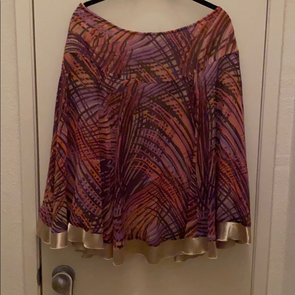 NWOT - women’s cape blouse